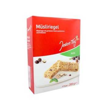 Jeden Tag Müsliriegel x8 200g/ Hazelnut and Peanut Mueli Bars